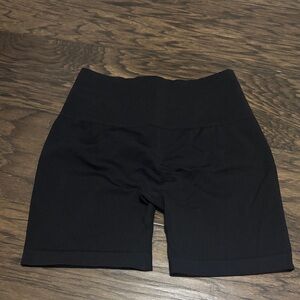 Aurola black biker shorts